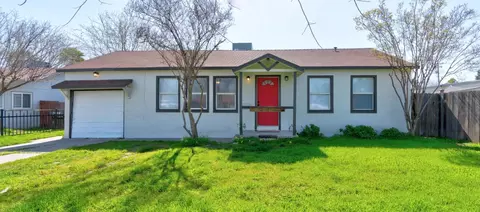 598 E 23rd St, Merced, CA 95340