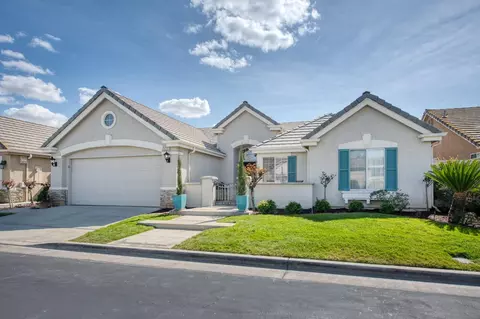 2112 W Rue Saint Michel, Fresno, CA 93711