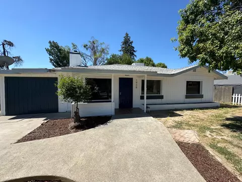 1938 E Austin Way, Fresno, CA 93726