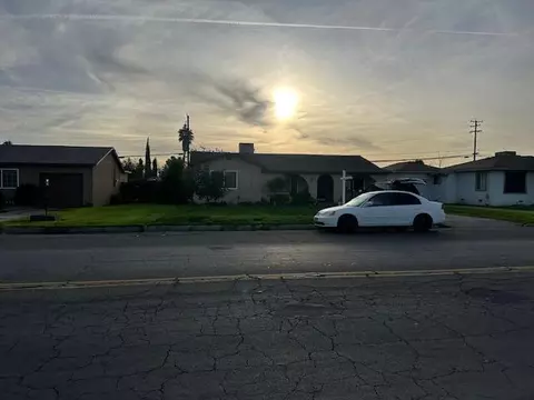 1209 N D St, Madera, CA 93638