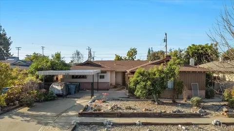3626 E Saginaw Way, Fresno, CA 93726