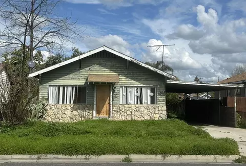 364 N J St, Dinuba, CA 93618