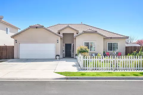 3141 Sterling Ave, Sanger, CA 93657