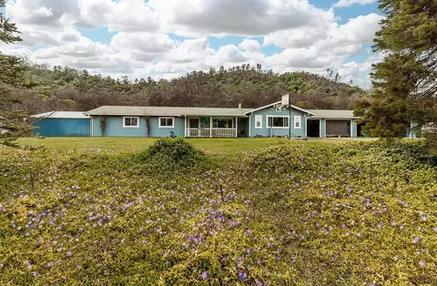 29979 Post Oak Rd, Tollhouse, CA 93667