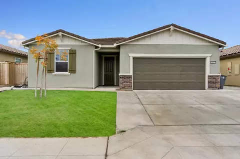 6913 E Castle Ave, Fresno, CA 93727