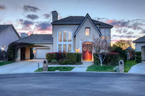 4861 N Ashville Ct, Clovis, CA 93619