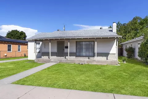 3923 Maywood Dr S, Fresno, CA 93703