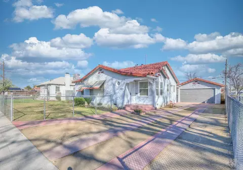 4215 E Lyell Ave, Fresno, CA 93702