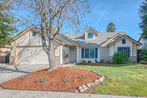 1756 E Revere Rd, Fresno, CA 93720