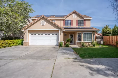 2512 Santa Cruz Ave, Sanger, CA 93657