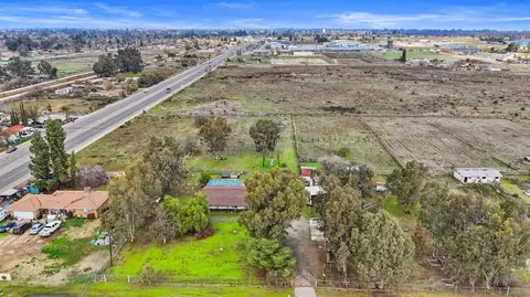 26149 Adell St, Madera, CA 93638