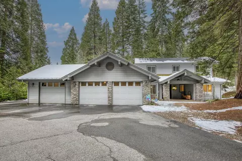 39421 Granite Ln, Shaver Lake, CA 93664