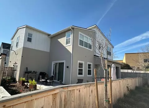 132 Earthwood Ln, San Luis Obispo, CA 93401