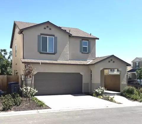 4186 N Reed Ave, Fresno, CA 93723
