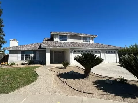 2854 W Caruthers Ave, Caruthers, CA 93609