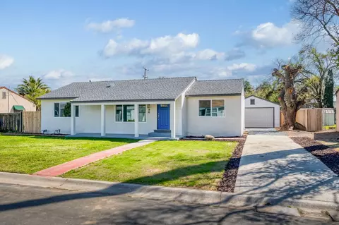 96 E Bellaire Way, Fresno, CA 93704