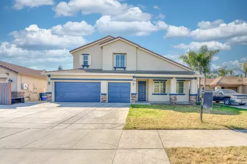 3835 W Elkhorn Ave, Visalia, CA 93277