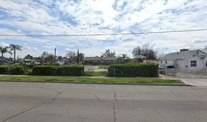 1009 8th St, Sanger, CA 93657 photo 1