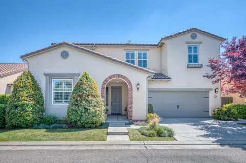 4248 Salem Ln, Clovis, CA 93619
