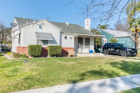 3881 E Orleans Ave, Fresno, CA 93702