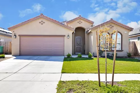 15793 W Melody Ave, Kerman, CA 93630