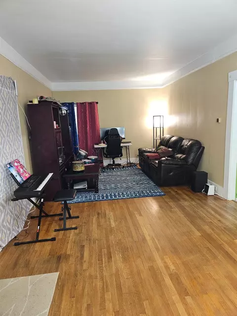 1336 N Del Mar Ave, Fresno, CA 93728
