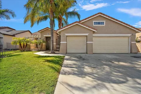 969 Banbury Dr, Hemet, CA 92544