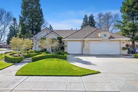 2784 Austin Ave, Clovis, CA 93611