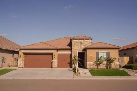 3273 Soledad Ave, Clovis, CA 93619