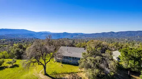 55585 Quail Hollow Ct, North Fork, CA 93643