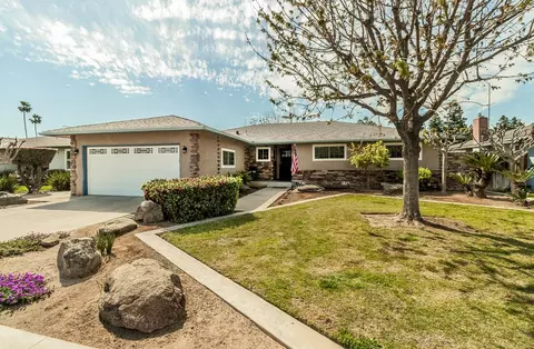 6785 N Woodrow Ave, Fresno, CA 93710