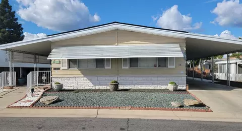 1300 W Olson Ave #148, Reedley, CA 93654