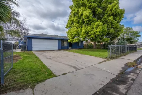 609 W Weldon Ave, Fresno, CA 93705