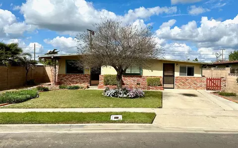 914 Togneri St, Hanford, CA 93230