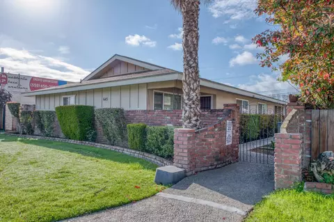 645 W Clinton Ave #ABC, Fresno, CA 93705