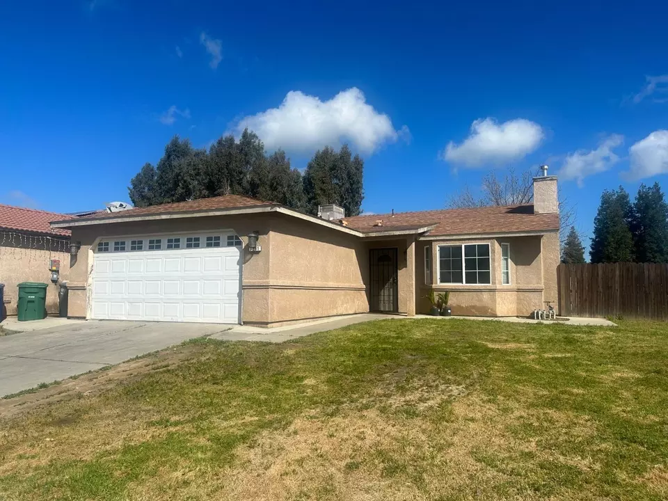 1291 La Jolla Way, Madera, CA 93638 2 Photos Movoto