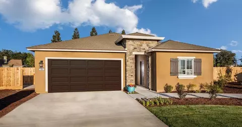 970 S Phillip Ct, Fowler, CA 93625