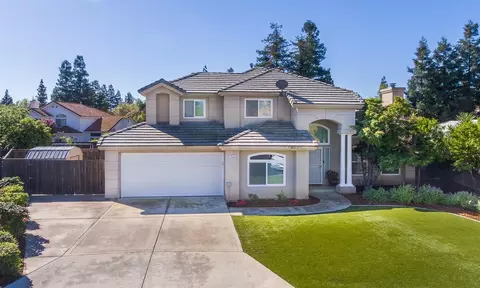1677 E Kenosha Ave, Fresno, CA 93720