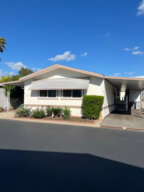 2706 W Ashlan Ave #286, Fresno, CA 93705