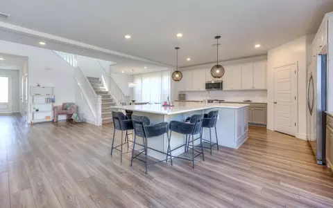 5839 E Belgravia Ave, Fresno, CA 93727