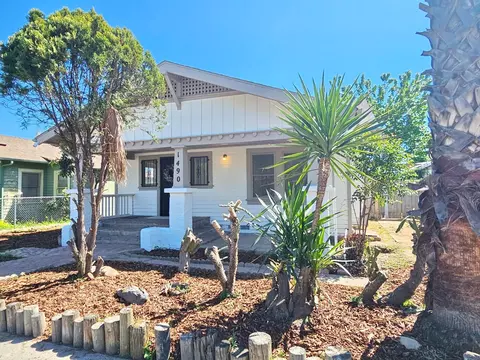 1490 Englewood Ave, Fresno, CA 93728