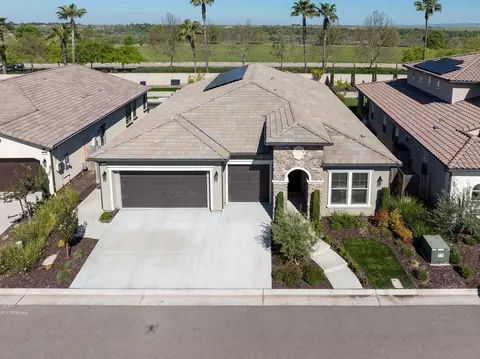 11311 N Via San Toma Dr, Fresno, CA 93730