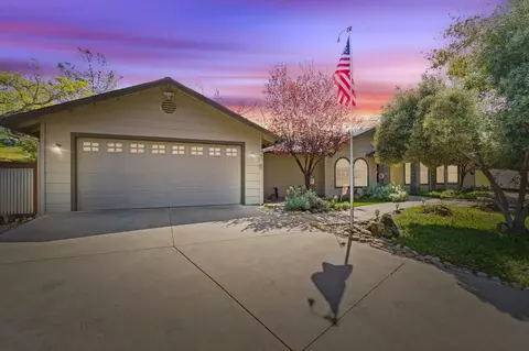 29847 Deer Trail Ln, Coarsegold, CA 93614