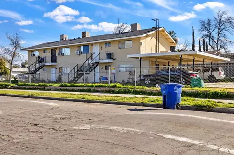 326 N Orchard St, Fresno, CA 93701