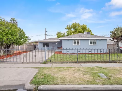 4038 E Fountain Way, Fresno, CA 93726