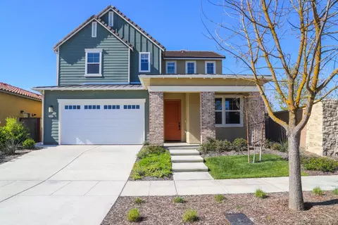 4454 Hillside Rd, Madera, CA 93636