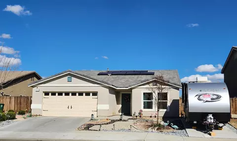 872 Chianti Cir, Coalinga, CA 93210