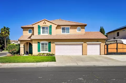 2623 Hampton Way, Clovis, CA 93611