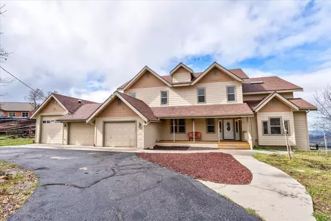 33121 Cascadel Heights Dr, North Fork, CA 93643