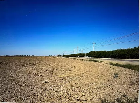 18000 Mercy Springs Rd, Los Banos, CA 93635